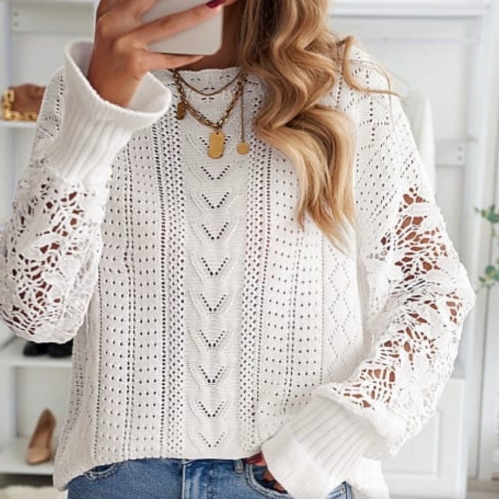 Suvimaga Cool White Crochet Sweater
Lace Sleeves Size S - Picture 3 of 4
